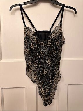 ⭐️ Spencer Small Black & Gold Lace Bodysuit Y2K Lingerie